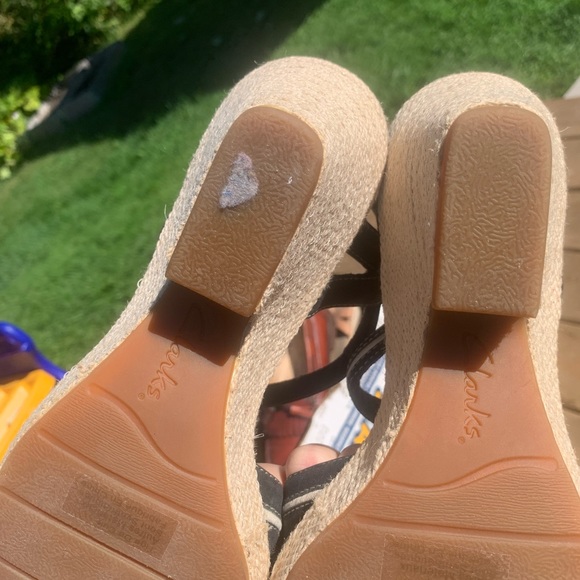 NWOT Clarks / Wedge Sandal / Leather Upper - Picture 5 of 8